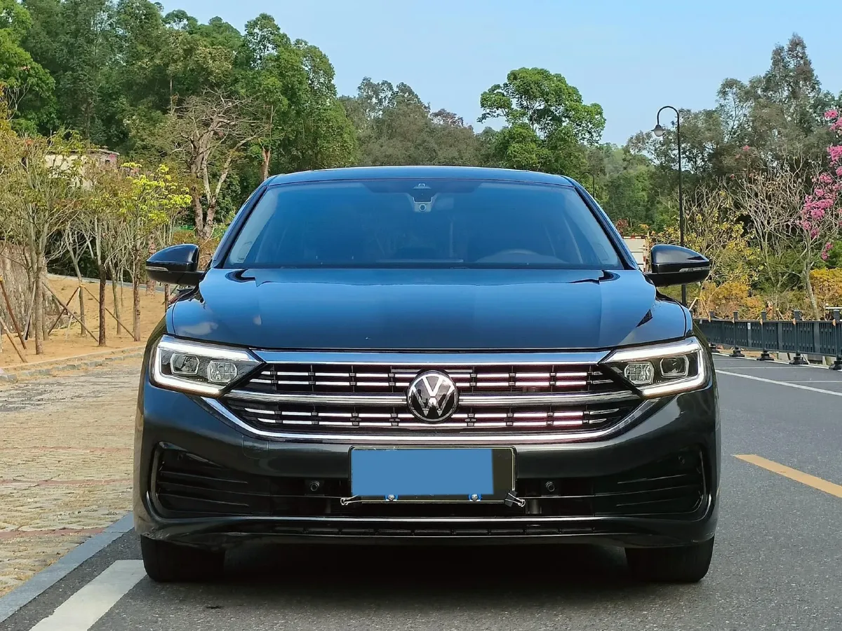 2023 Volkswagen Sagitar 1.5T 160HP L4 7DCT,autocango,china used car exporter,china ev exporter,chinese used car exporter,chinese used ev exporter