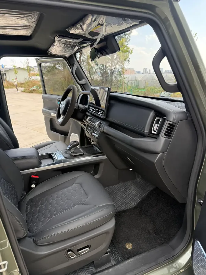 2024 212 212 T01 2.0T 252HP L4 8AT,autocango,china used car exporter,china ev exporter,chinese used car exporter,chinese used ev exporter