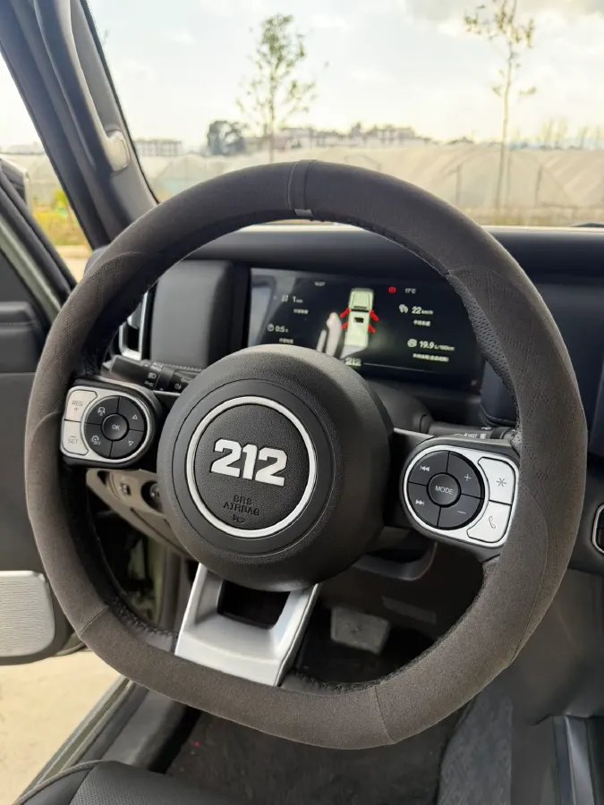 2024 212 212 T01 2.0T 252HP L4 8AT,autocango,china used car exporter,china ev exporter,chinese used car exporter,chinese used ev exporter