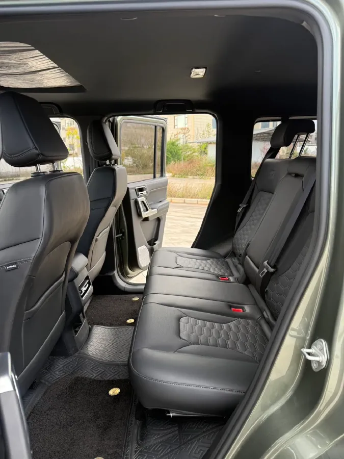 2024 212 212 T01 2.0T 252HP L4 8AT,autocango,china used car exporter,china ev exporter,chinese used car exporter,chinese used ev exporter