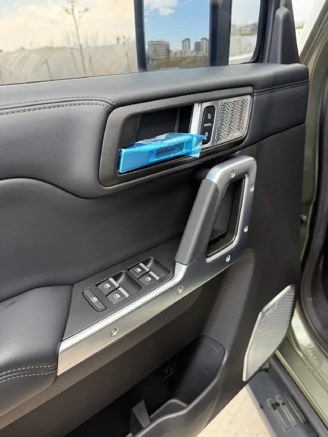 2024 212 212 T01 2.0T 252HP L4 8AT,autocango,china used car exporter,china ev exporter,chinese used car exporter,chinese used ev exporter