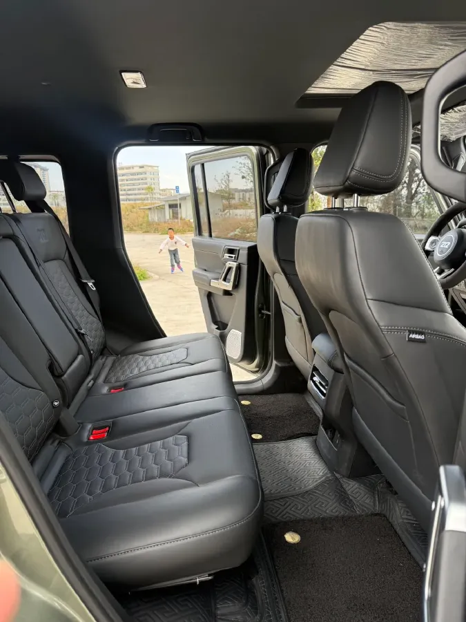 2024 212 212 T01 2.0T 252HP L4 8AT,autocango,china used car exporter,china ev exporter,chinese used car exporter,chinese used ev exporter