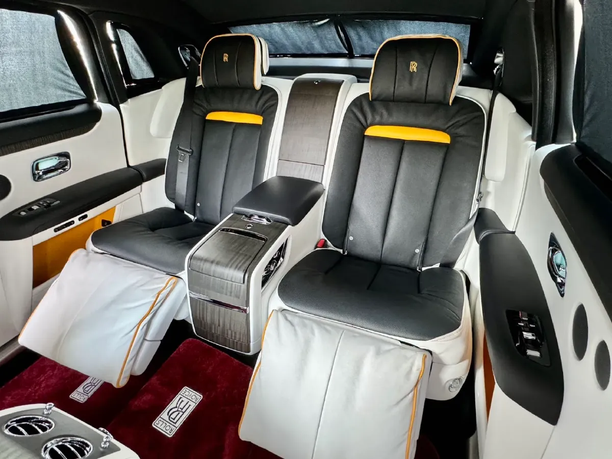 2021 Rolls-Royce Ghost 6.7T 571HP V12 8AT,autocango,china used car exporter,china ev exporter,chinese used car exporter,chinese used ev exporter