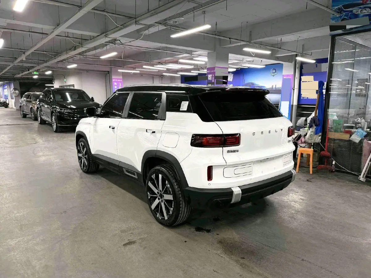 2023 Geely ICON 1.5T 181HP L4 7DCT,autocango,china used car exporter,china ev exporter,chinese used car exporter,chinese used ev exporter