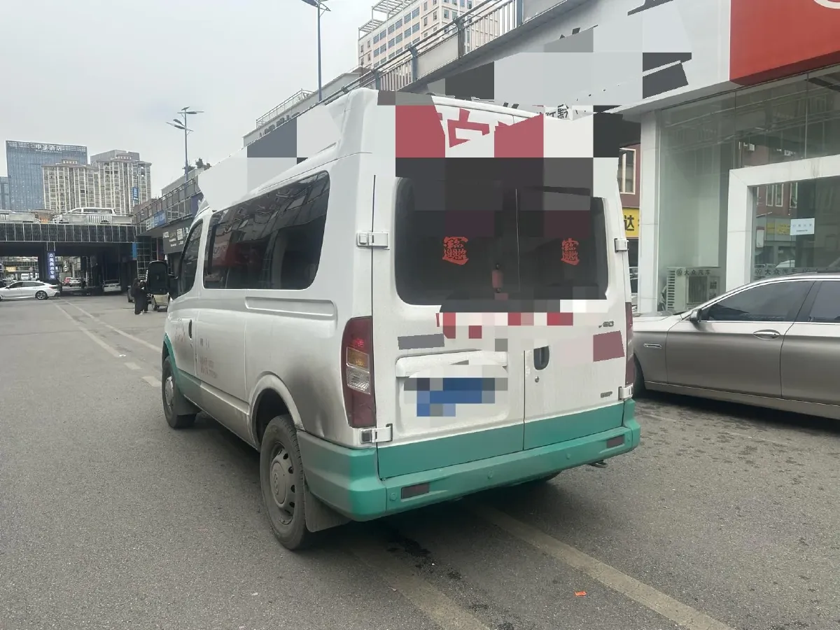 2023 MAXUS XinTu V80 2.0T 139HP L4 6MT,autocango,china used car exporter,china ev exporter,chinese used car exporter,chinese used ev exporter