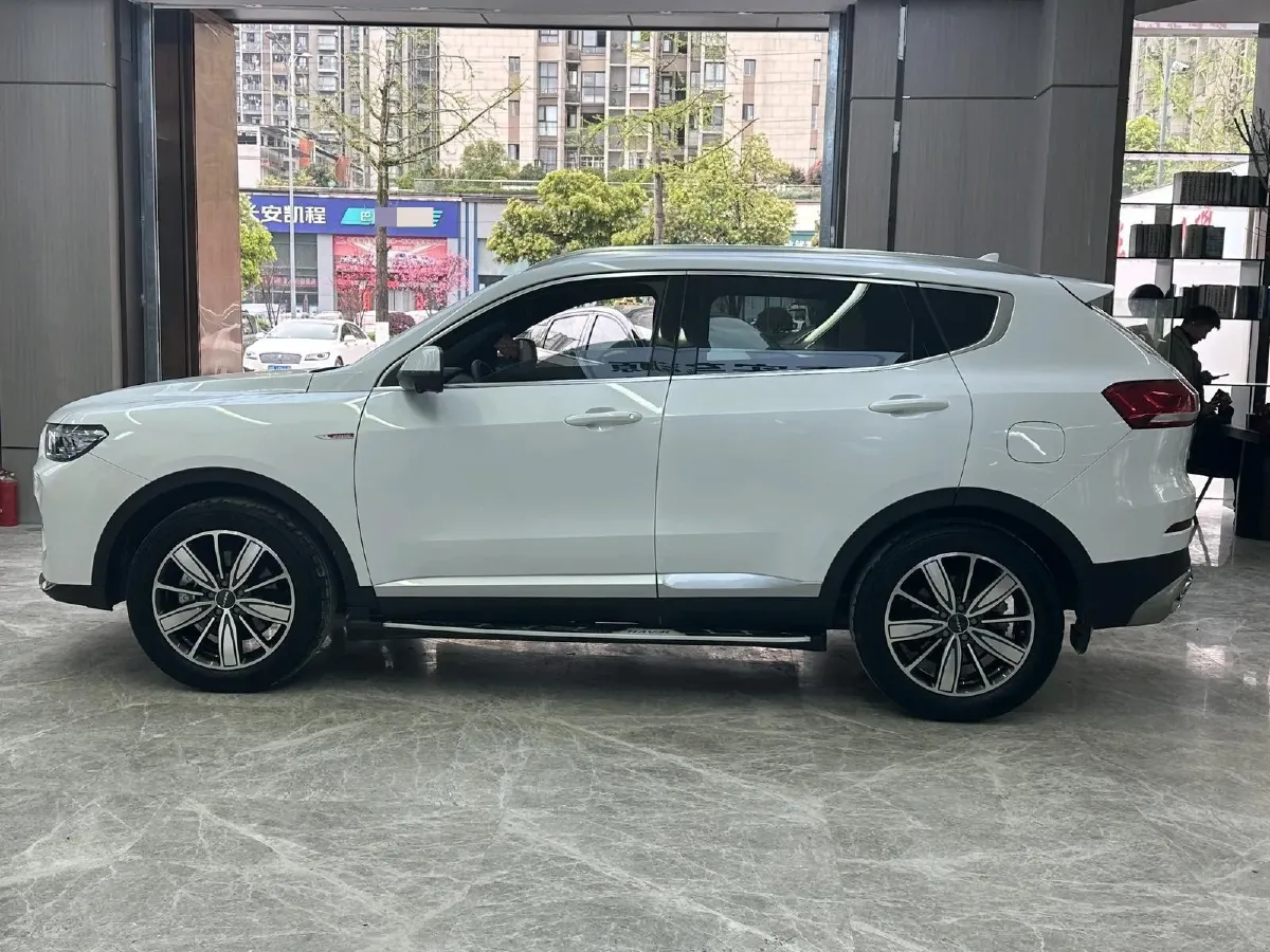 2021 Haval H6 1.5T 169HP L4 7DCT,autocango,china used car exporter,china ev exporter,chinese used car exporter,chinese used ev exporter