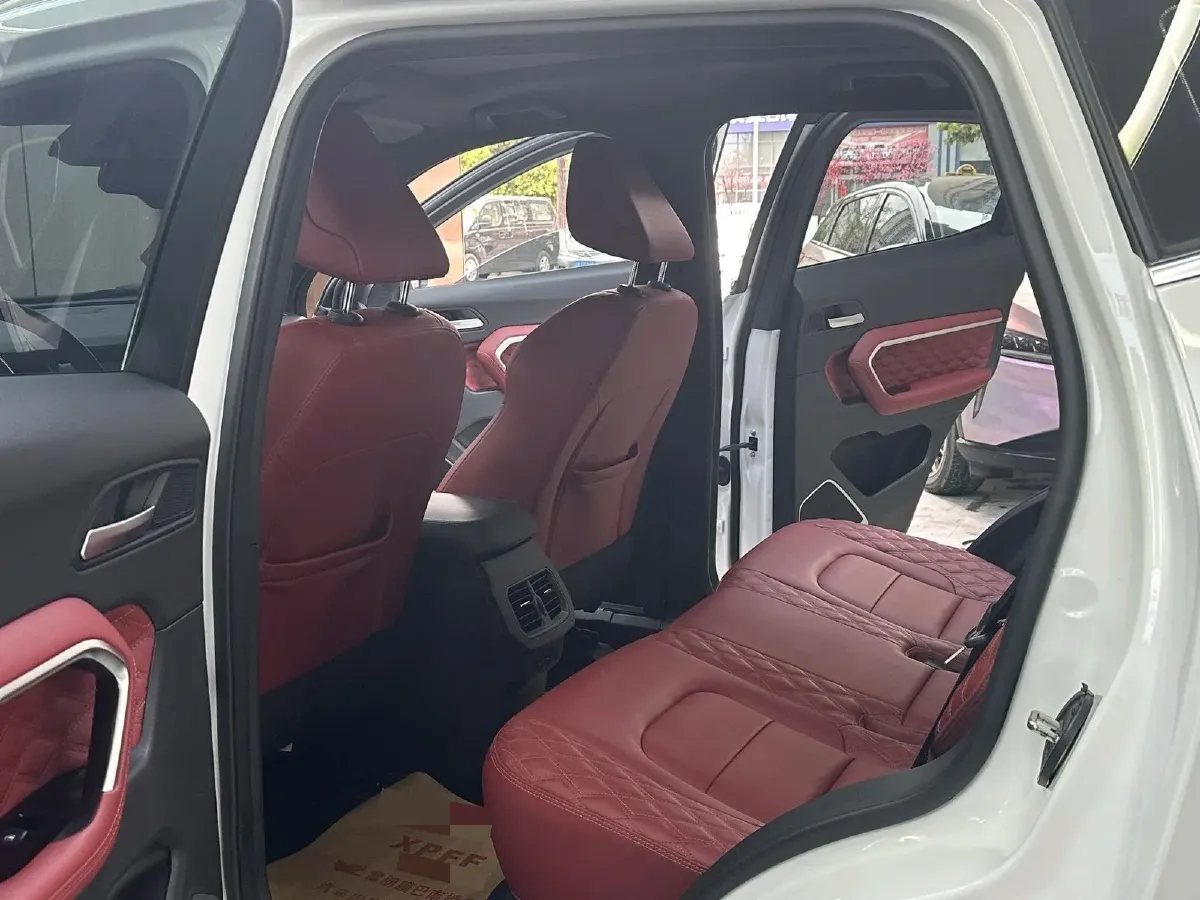 2021 Haval H6 1.5T 169HP L4 7DCT,autocango,china used car exporter,china ev exporter,chinese used car exporter,chinese used ev exporter