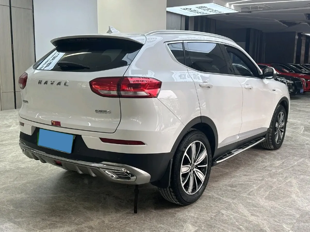 2021 Haval H6 1.5T 169HP L4 7DCT,autocango,china used car exporter,china ev exporter,chinese used car exporter,chinese used ev exporter