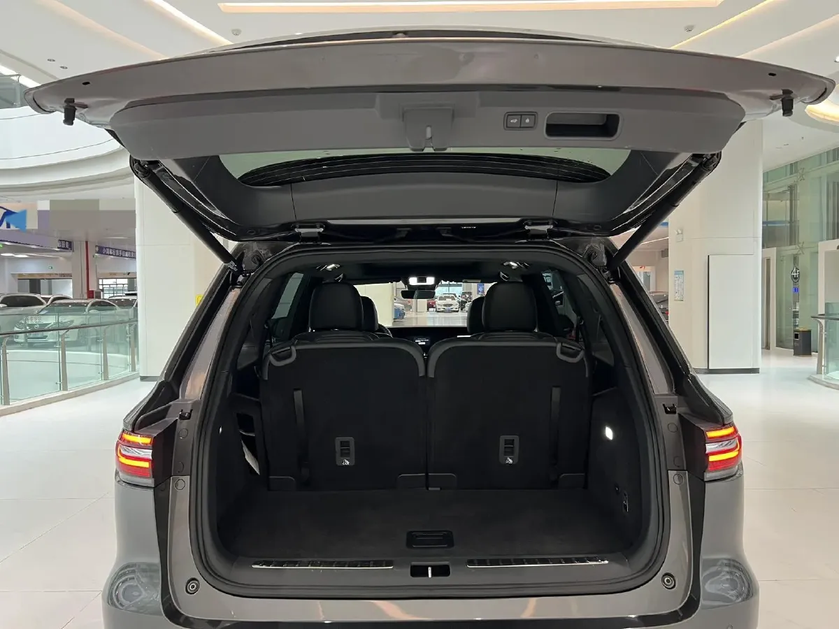 2021 Li ONE Range Extended 131HP REEV 40.5KWH,autocango,china used car exporter,china ev exporter,chinese used car exporter,chinese used ev exporter