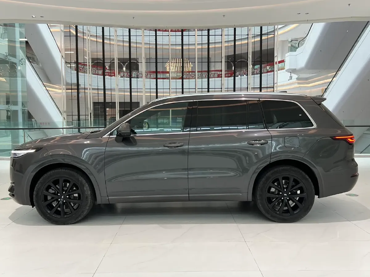 2021 Li ONE Range Extended 131HP REEV 40.5KWH,autocango,china used car exporter,china ev exporter,chinese used car exporter,chinese used ev exporter