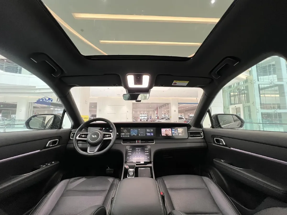 2021 Li ONE Range Extended 131HP REEV 40.5KWH,autocango,china used car exporter,china ev exporter,chinese used car exporter,chinese used ev exporter
