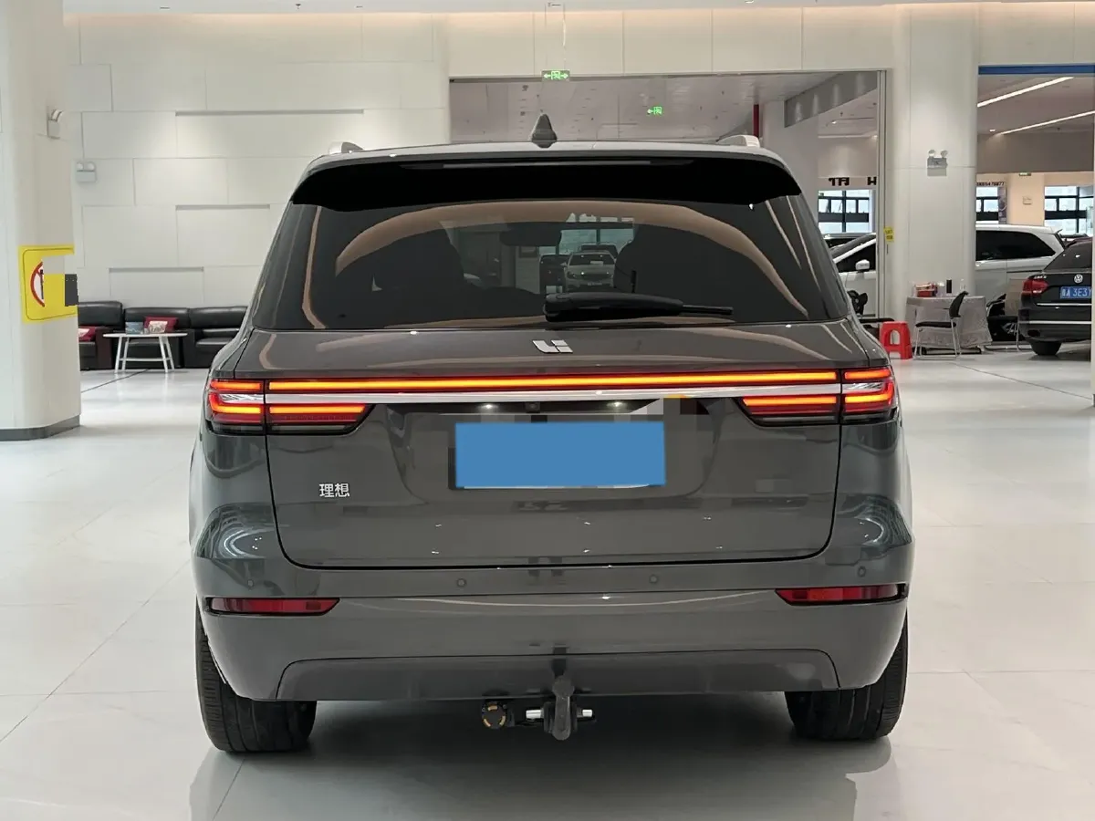2021 Li ONE Range Extended 131HP REEV 40.5KWH,autocango,china used car exporter,china ev exporter,chinese used car exporter,chinese used ev exporter
