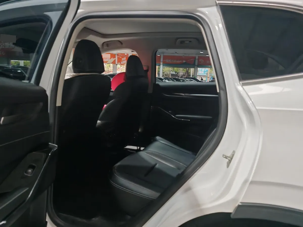 2021 Haval H6 1.5T 169HP L4 7DCT,autocango,china used car exporter,china ev exporter,chinese used car exporter,chinese used ev exporter