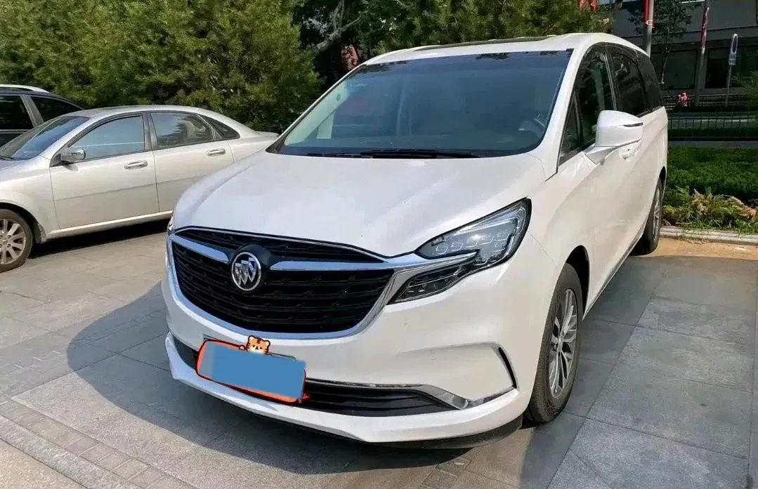 2022 Buick GL8 2.0T 237HP L4 9AT,autocango,china used car exporter,china ev exporter,chinese used car exporter,chinese used ev exporter
