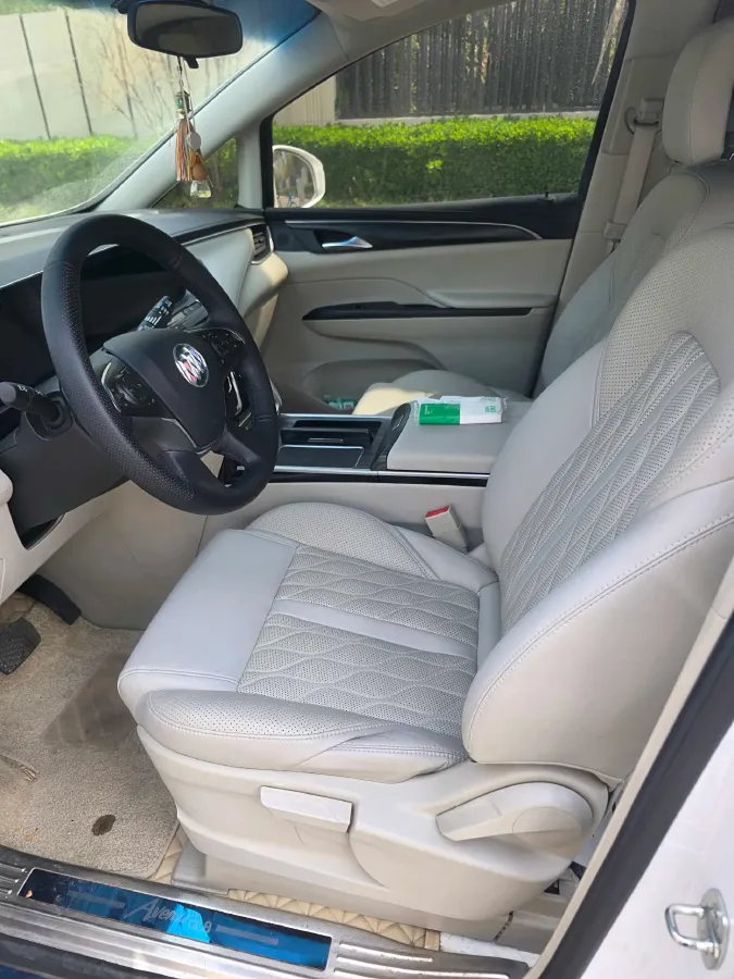 2022 Buick GL8 2.0T 237HP L4 9AT,autocango,china used car exporter,china ev exporter,chinese used car exporter,chinese used ev exporter