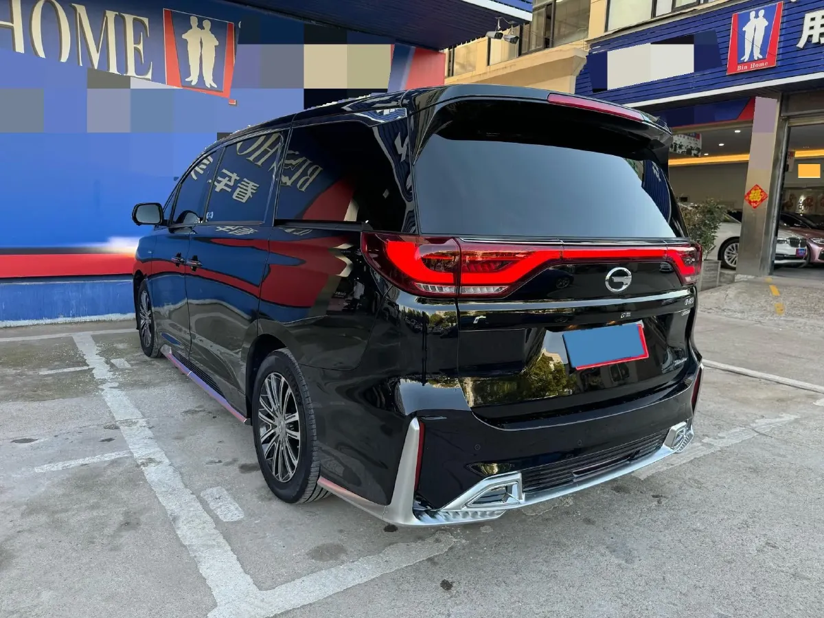 2021 GAC Trumpchi M8 2.0T 252HP L4 8AT,autocango,china used car exporter,china ev exporter,chinese used car exporter,chinese used ev exporter