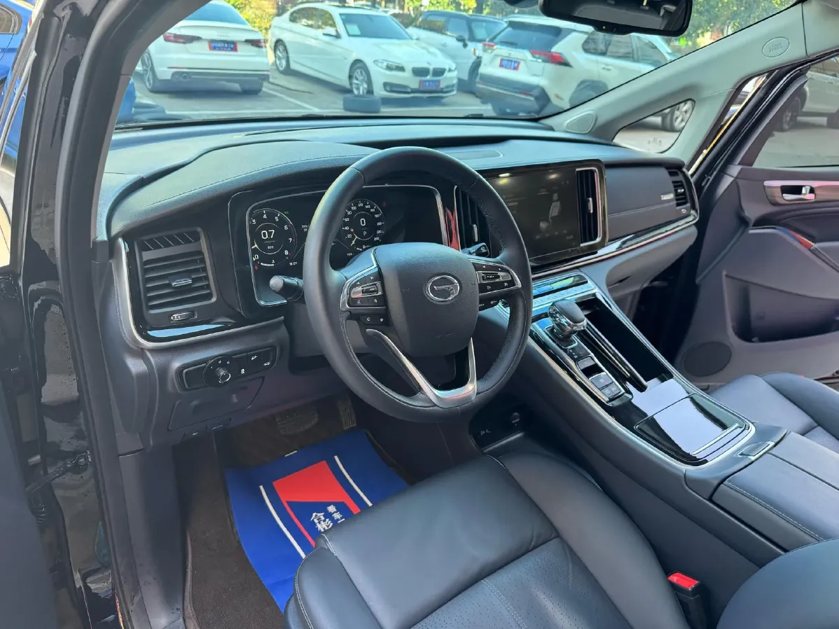 2021 GAC Trumpchi M8 2.0T 252HP L4 8AT,autocango,china used car exporter,china ev exporter,chinese used car exporter,chinese used ev exporter