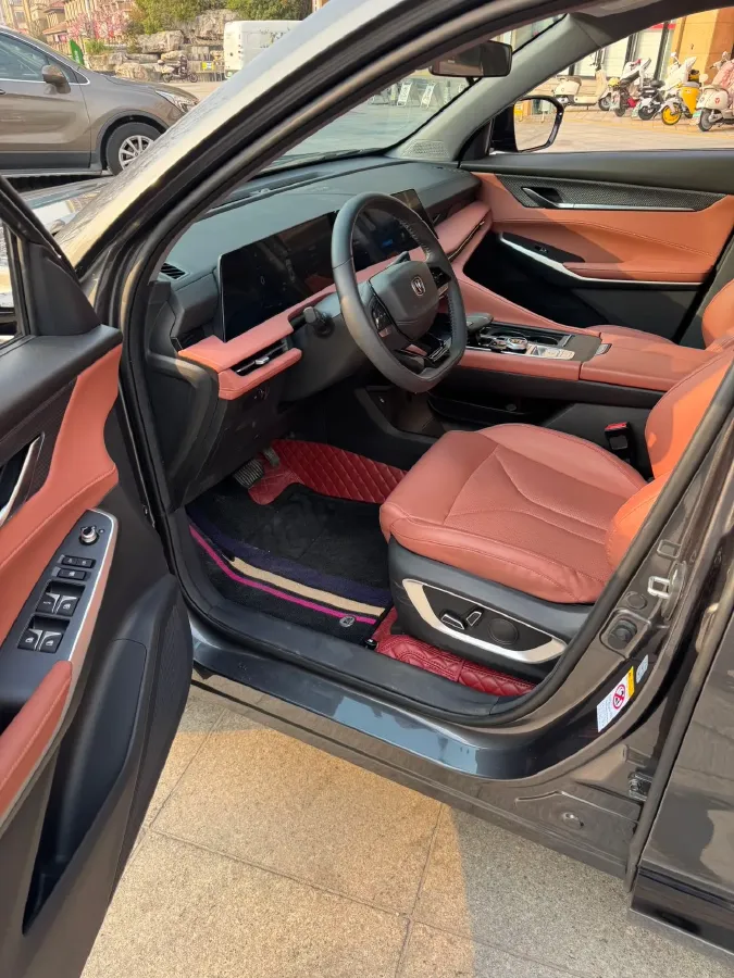 2024 ChangAn CS75 Plus 1.5T 188HP L4 8AT,autocango,china used car exporter,china ev exporter,chinese used car exporter,chinese used ev exporter