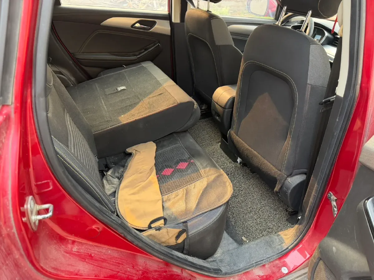 2019 BeiJing Auto X3 1.5L 116HP L4 5MT,autocango,china used car exporter,china ev exporter,chinese used car exporter,chinese used ev exporter