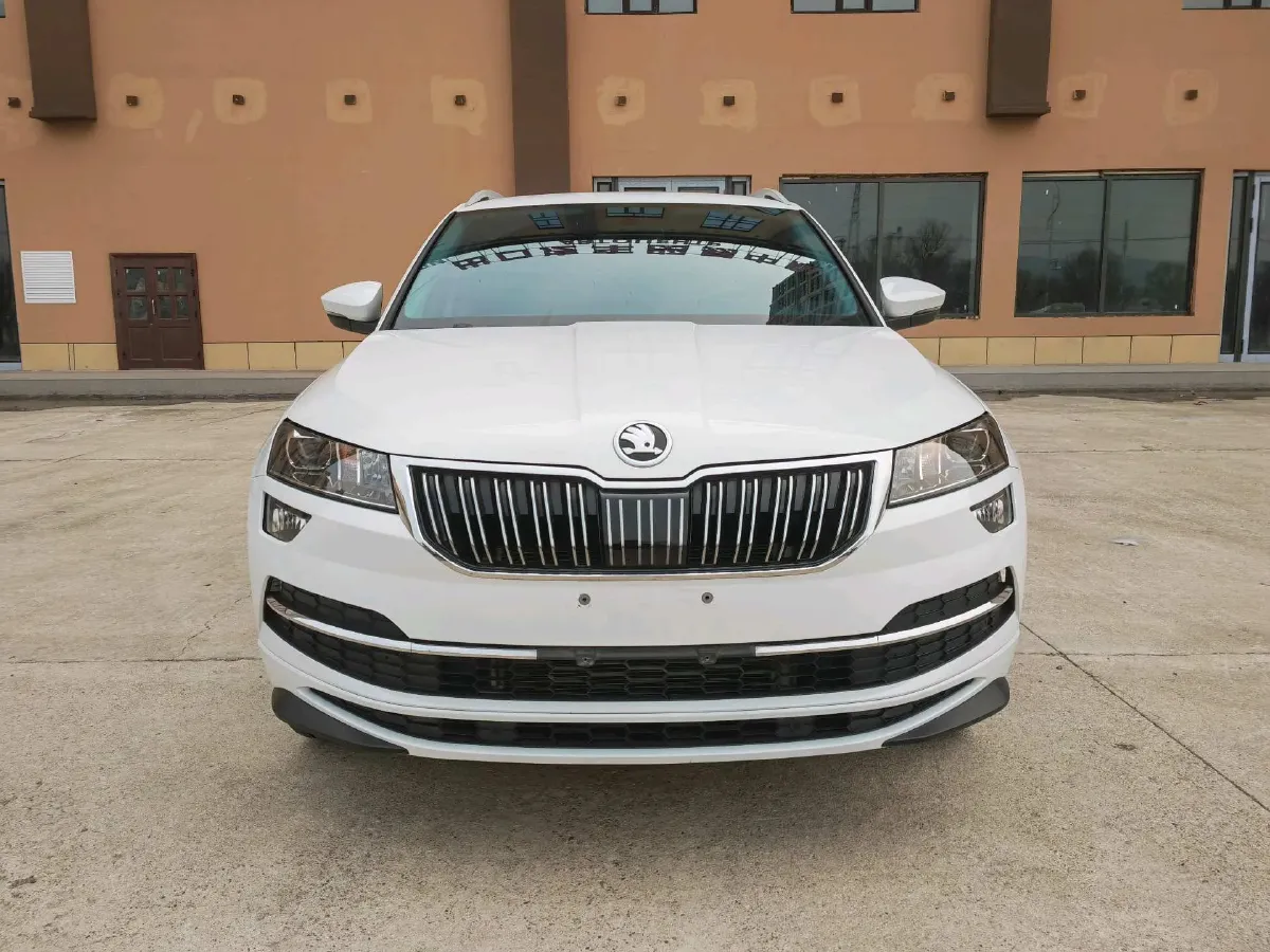2023 Skoda Karoq 1.4T 150HP L4 7DCT,autocango,china used car exporter,china ev exporter,chinese used car exporter,chinese used ev exporter