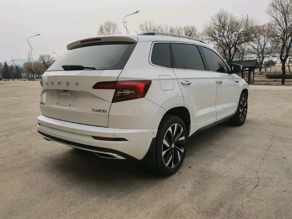 2023 Skoda Karoq 1.4T 150HP L4 7DCT,autocango,china used car exporter,china ev exporter,chinese used car exporter,chinese used ev exporter