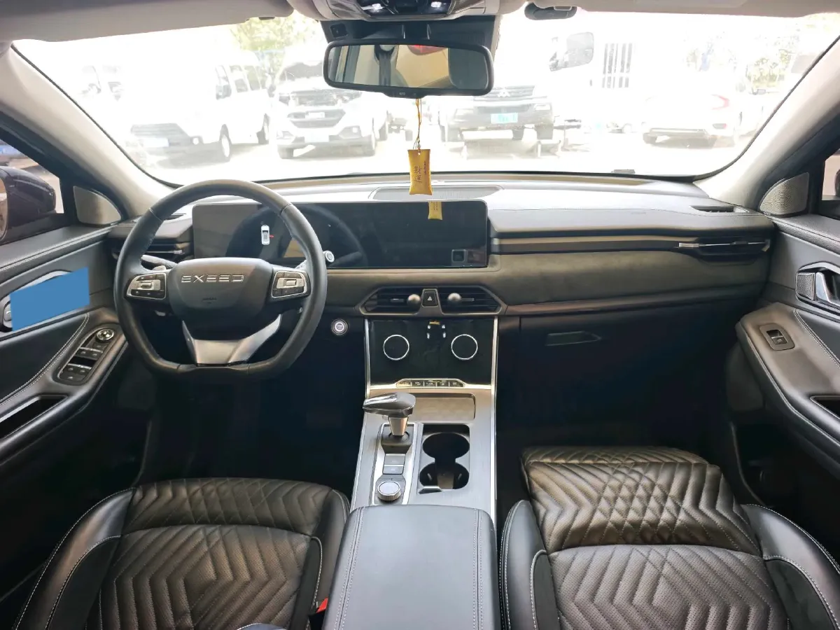 2021 Exceed TXL 2.0T 261HP L4 7DCT,autocango,china used car exporter,china ev exporter,chinese used car exporter,chinese used ev exporter