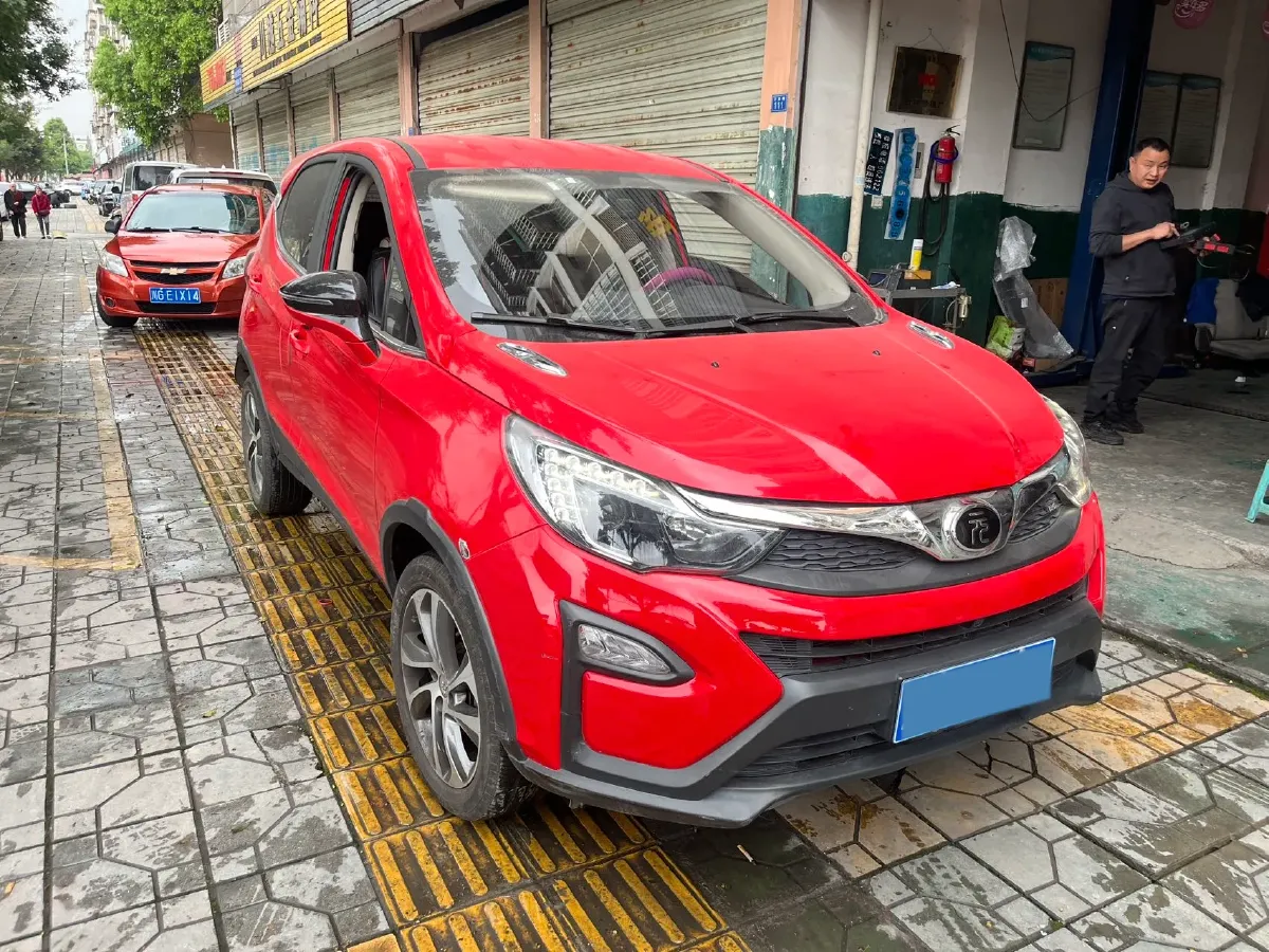 2017 BYD Yuan 1.5L 109HP L4 6DCT,autocango,china used car exporter,china ev exporter,chinese used car exporter,chinese used ev exporter