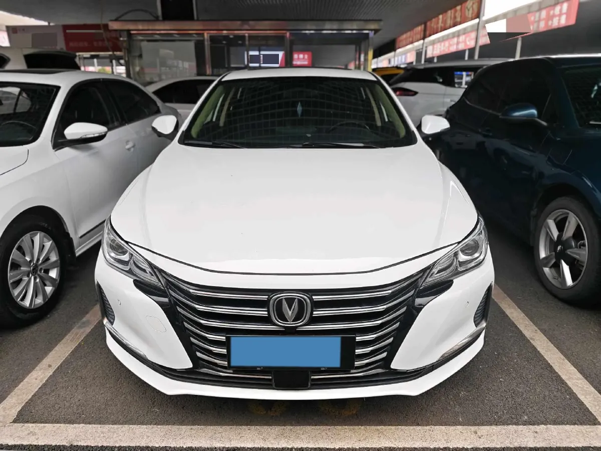 2020 ChangAn Raeton CC 1.5T 156HP L4 6AT,autocango,china used car exporter,china ev exporter,chinese used car exporter,chinese used ev exporter