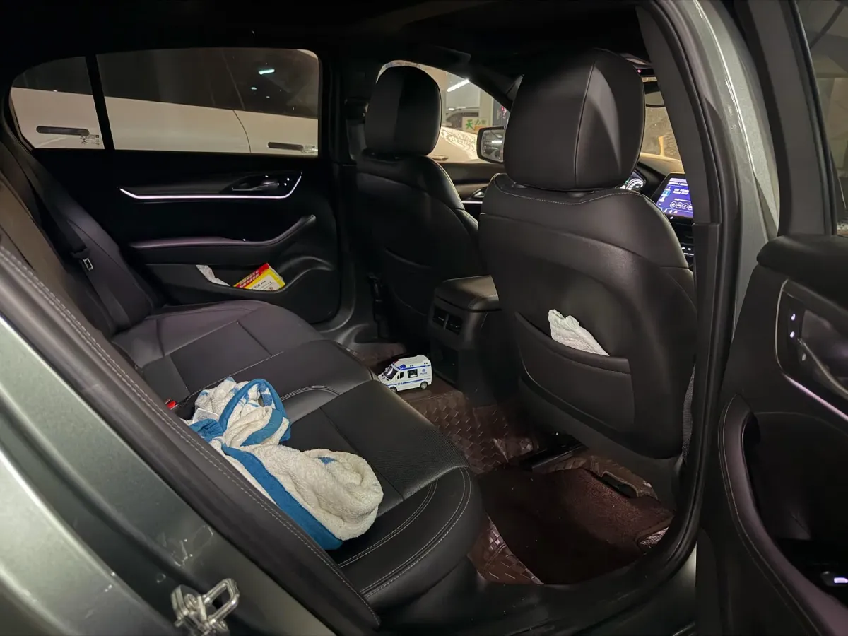 2022 Cadillac CT5 2.0T 237HP L4 10AT,autocango,china used car exporter,china ev exporter,chinese used car exporter,chinese used ev exporter