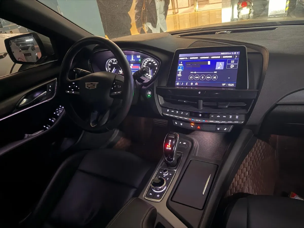 2022 Cadillac CT5 2.0T 237HP L4 10AT,autocango,china used car exporter,china ev exporter,chinese used car exporter,chinese used ev exporter