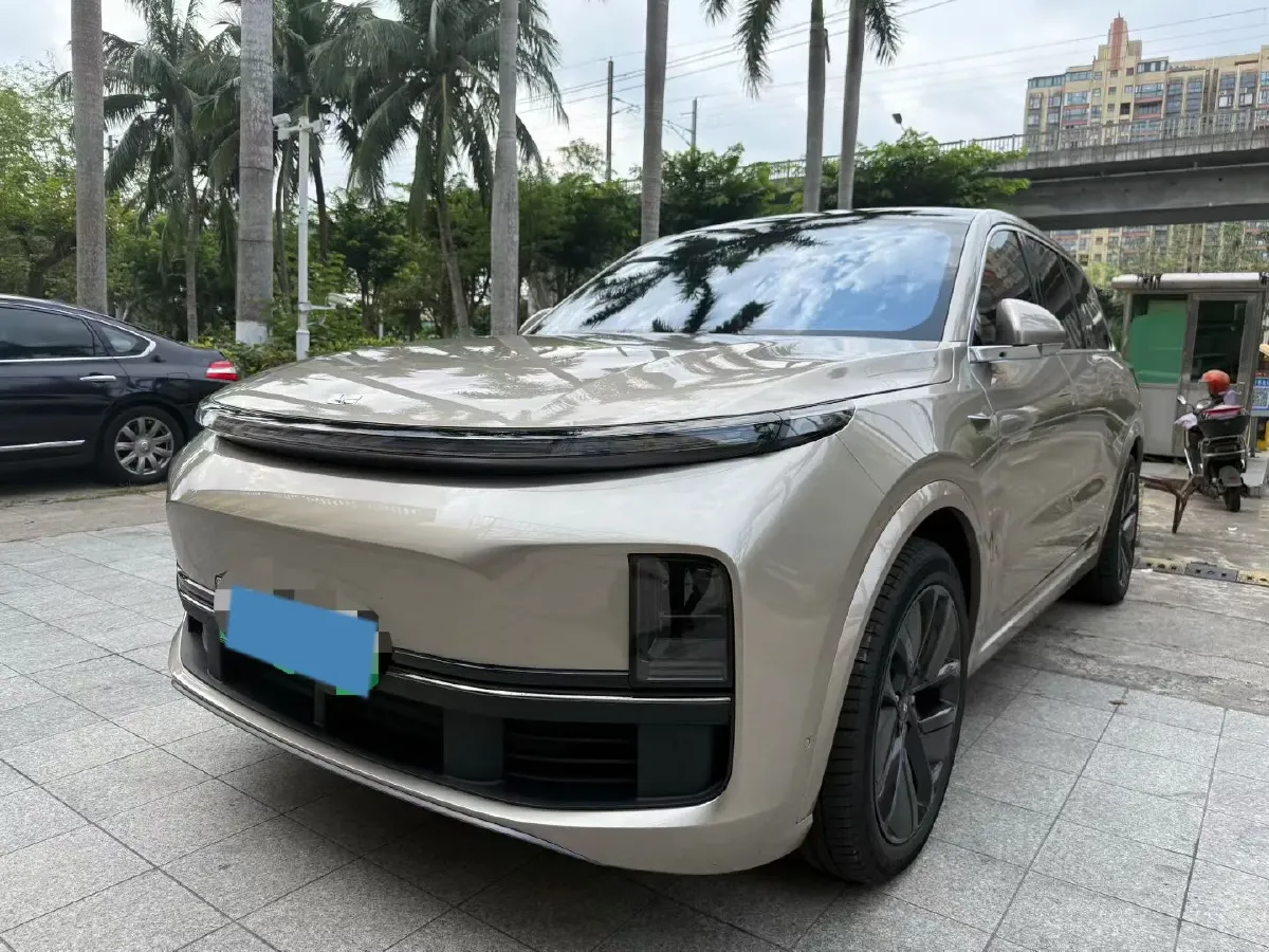 2024 Land Rover Range Rover Evoque 1.5T 200HP L3 8AT PHEV 15.5KWH,autocango,china used car exporter,china ev exporter,chinese used car exporter,chinese used ev exporter