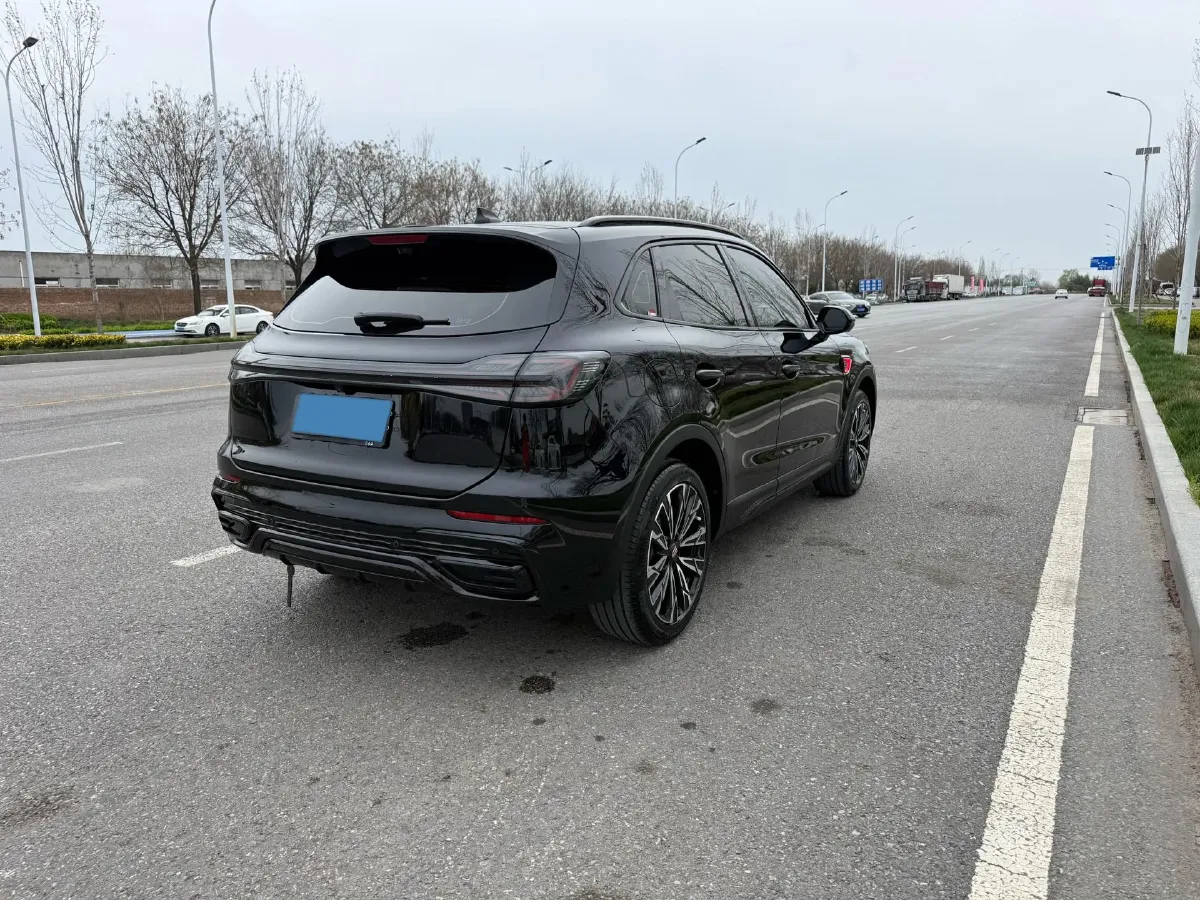 2023 HongQi HS5 2.0T 252HP L4 8AT,autocango,china used car exporter,china ev exporter,chinese used car exporter,chinese used ev exporter