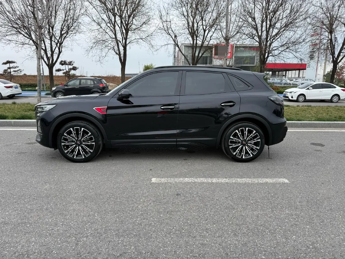 2023 HongQi HS5 2.0T 252HP L4 8AT,autocango,china used car exporter,china ev exporter,chinese used car exporter,chinese used ev exporter