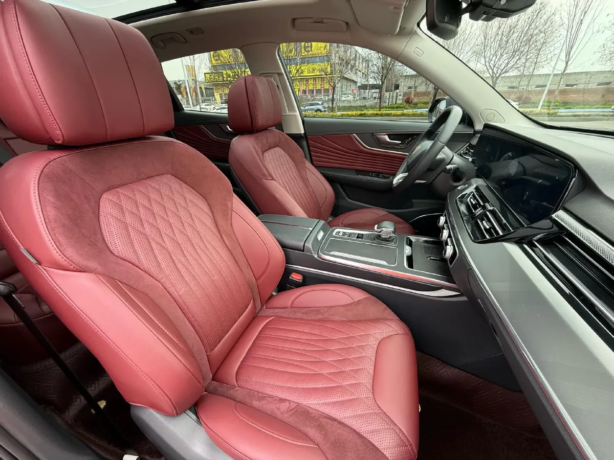 2023 HongQi HS5 2.0T 252HP L4 8AT,autocango,china used car exporter,china ev exporter,chinese used car exporter,chinese used ev exporter