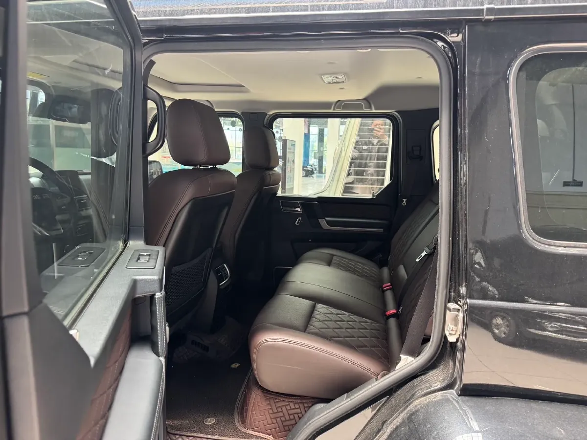 2020 Beijing BJ80 3.0T 280HP V6 8AT,autocango,china used car exporter,china ev exporter,chinese used car exporter,chinese used ev exporter