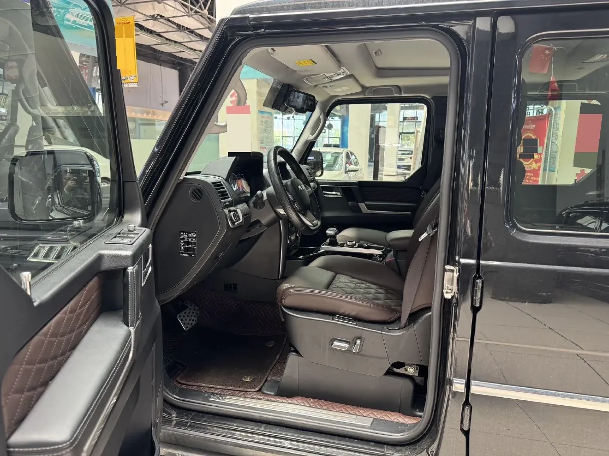 2020 Beijing BJ80 3.0T 280HP V6 8AT,autocango,china used car exporter,china ev exporter,chinese used car exporter,chinese used ev exporter