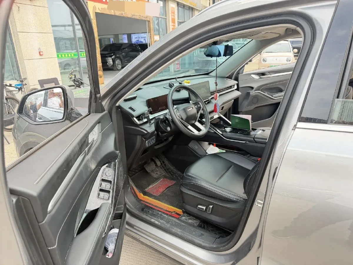 2021 Haval H6 2.0T 211HP L4 7DCT,autocango,china used car exporter,china ev exporter,chinese used car exporter,chinese used ev exporter