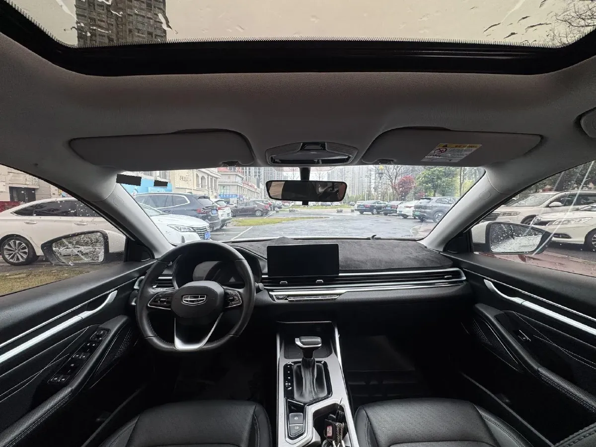 2022 Geely Emgrand 1.5L 114HP L4 CVT,autocango,china used car exporter,china ev exporter,chinese used car exporter,chinese used ev exporter