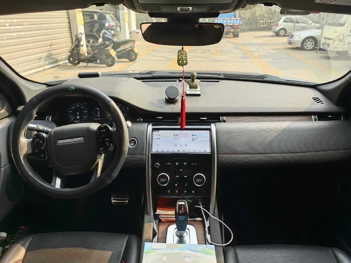 2021 Land Rover Discovery Sport 2.0T 249HP L4 9AT,autocango,china used car exporter,china ev exporter,chinese used car exporter,chinese used ev exporter