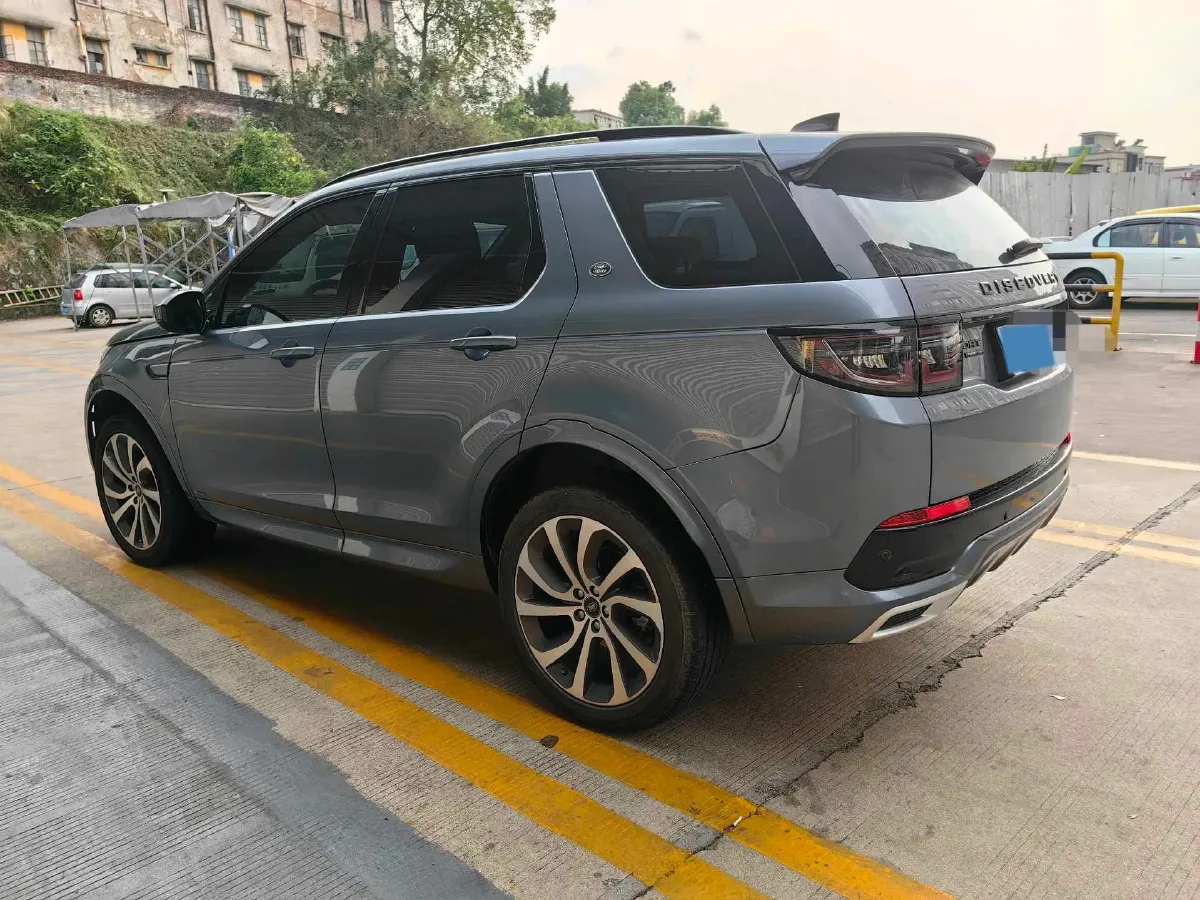 2021 Land Rover Discovery Sport 2.0T 249HP L4 9AT,autocango,china used car exporter,china ev exporter,chinese used car exporter,chinese used ev exporter