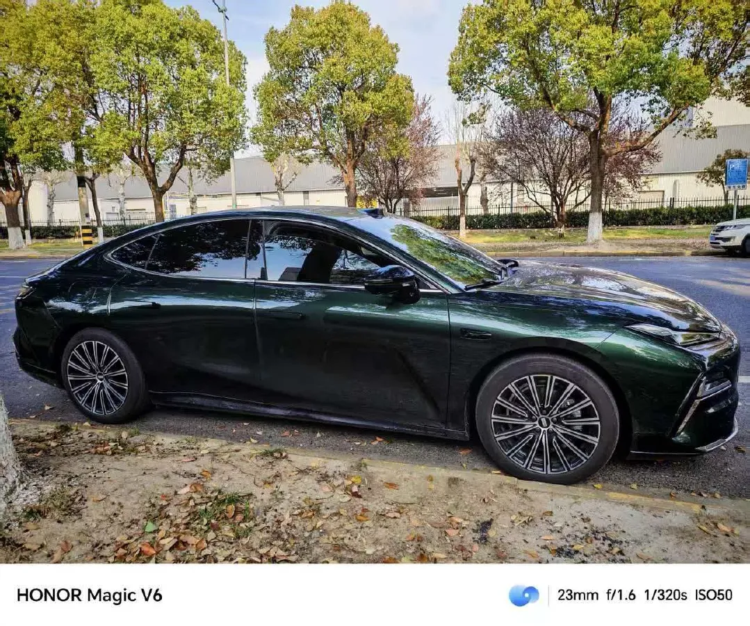 2025 Geely Galaxy Starshine 8 1.5T 163HP L4 3DHT PHEV 27.69KWH,autocango,china used car exporter,china ev exporter,chinese used car exporter,chinese used ev exporter