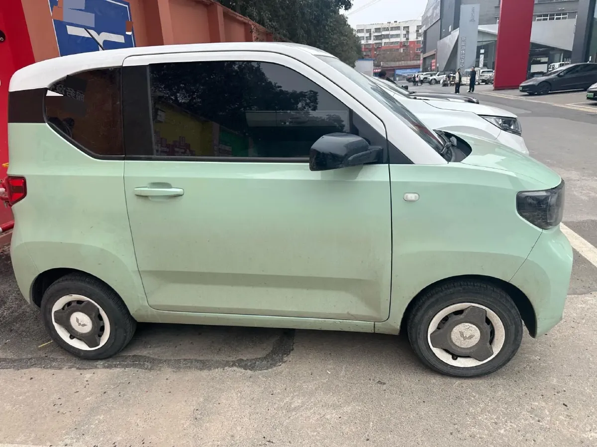 2021 WuLing HongGuang MINI EV BEV 9KWH,autocango,china used car exporter,china ev exporter,chinese used car exporter,chinese used ev exporter