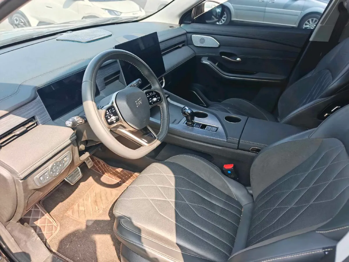 2023 Jetour Traveller 2.0T 254HP L4 7DCT,autocango,china used car exporter,china ev exporter,chinese used car exporter,chinese used ev exporter