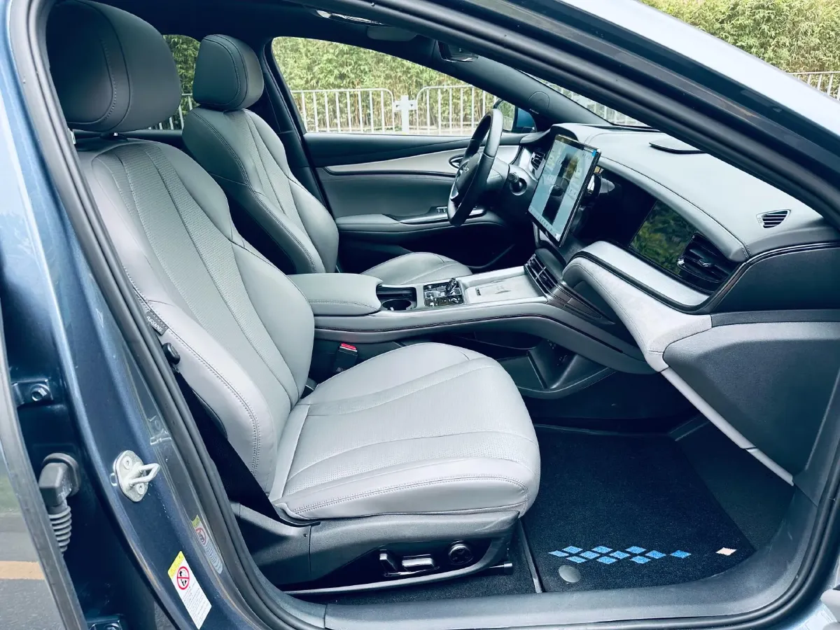 2025 BYD Seal07 DM-i 1.5L 101HP L4 E-CVT PHEV 17.6KWH,autocango,china used car exporter,china ev exporter,chinese used car exporter,chinese used ev exporter