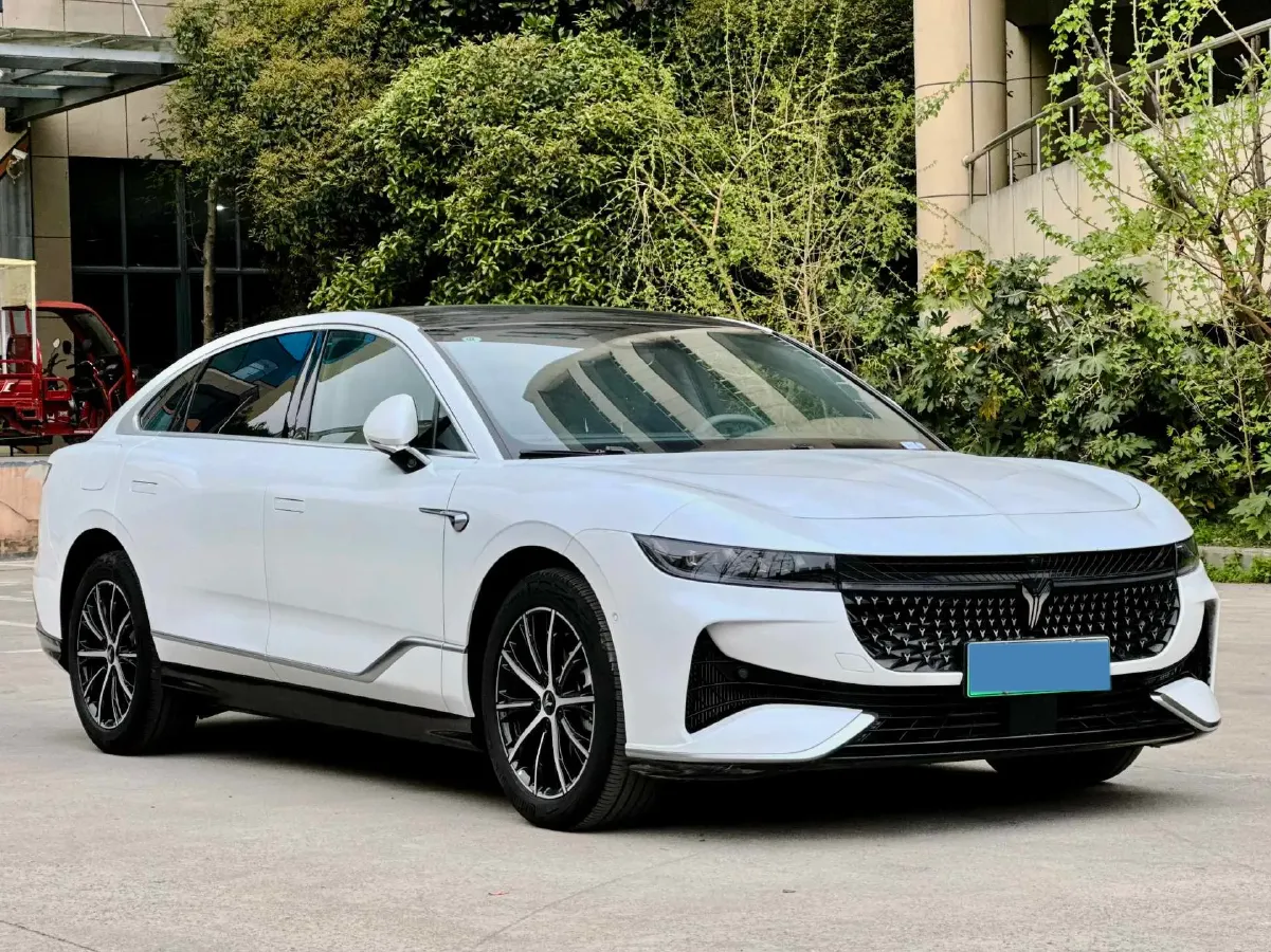 2024 Voyah ZhuiGuang 1.5T 136HP L4 PHEV 43KWH,autocango,china used car exporter,china ev exporter,chinese used car exporter,chinese used ev exporter