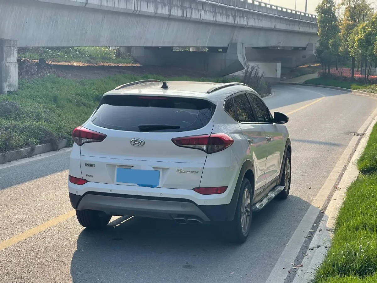 2018 Hyundai Tucson 1.6T 177HP L4 7DCT,autocango,china used car exporter,china ev exporter,chinese used car exporter,chinese used ev exporter