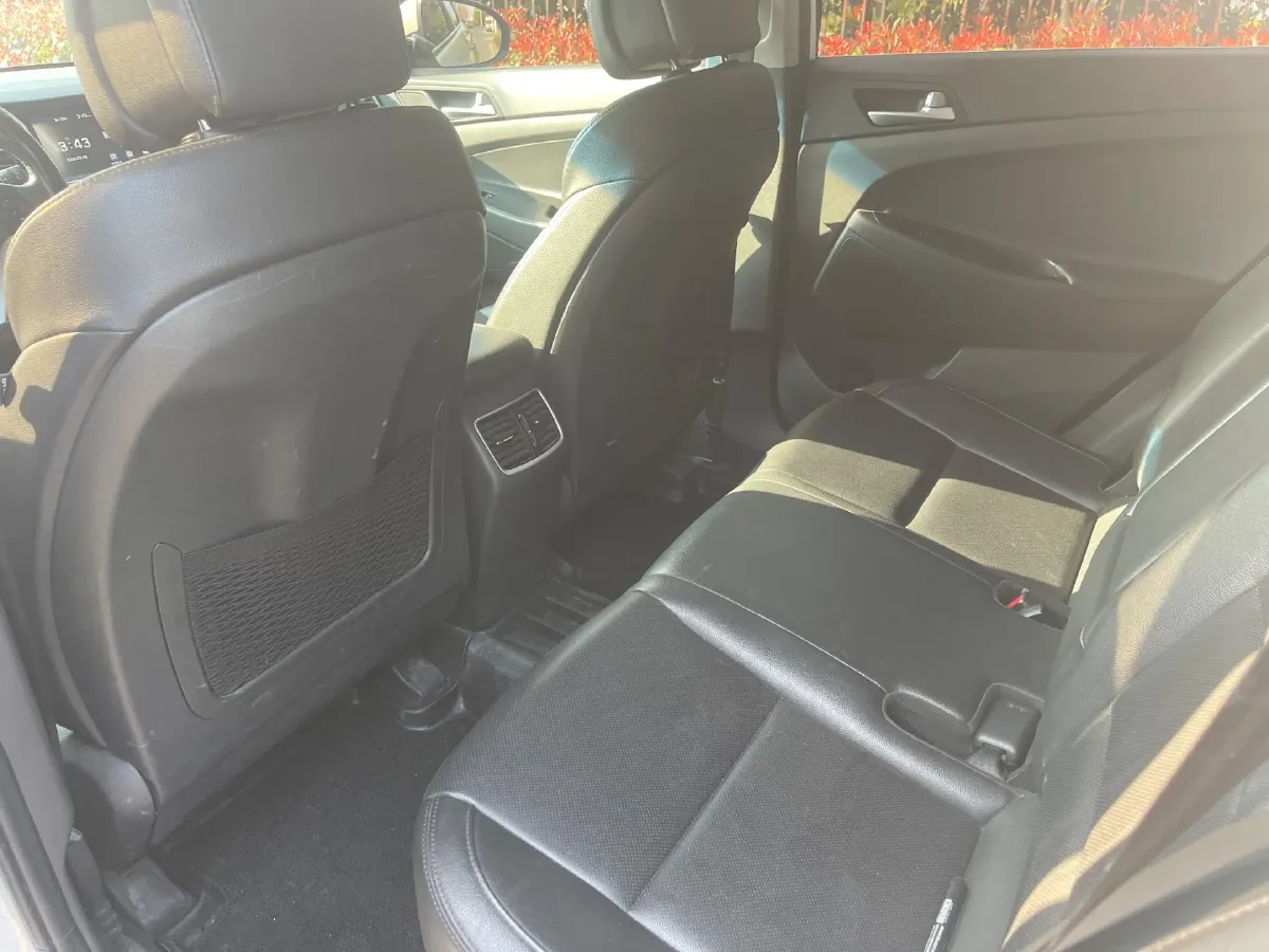 2018 Hyundai Tucson 1.6T 177HP L4 7DCT,autocango,china used car exporter,china ev exporter,chinese used car exporter,chinese used ev exporter