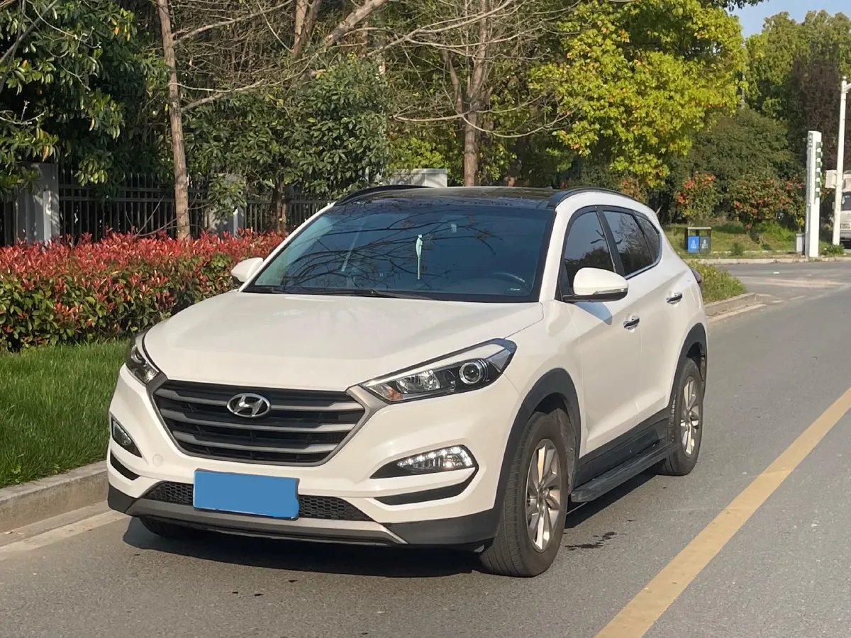 2018 Hyundai Tucson 1.6T 177HP L4 7DCT,autocango,china used car exporter,china ev exporter,chinese used car exporter,chinese used ev exporter