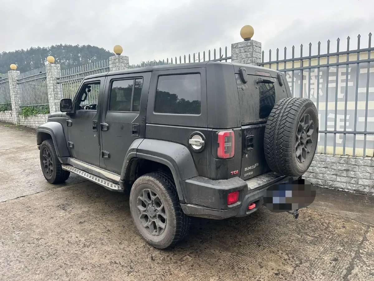 2023 Beijing BJ40 2.0T 163HP L4 8AT,autocango,china used car exporter,china ev exporter,chinese used car exporter,chinese used ev exporter