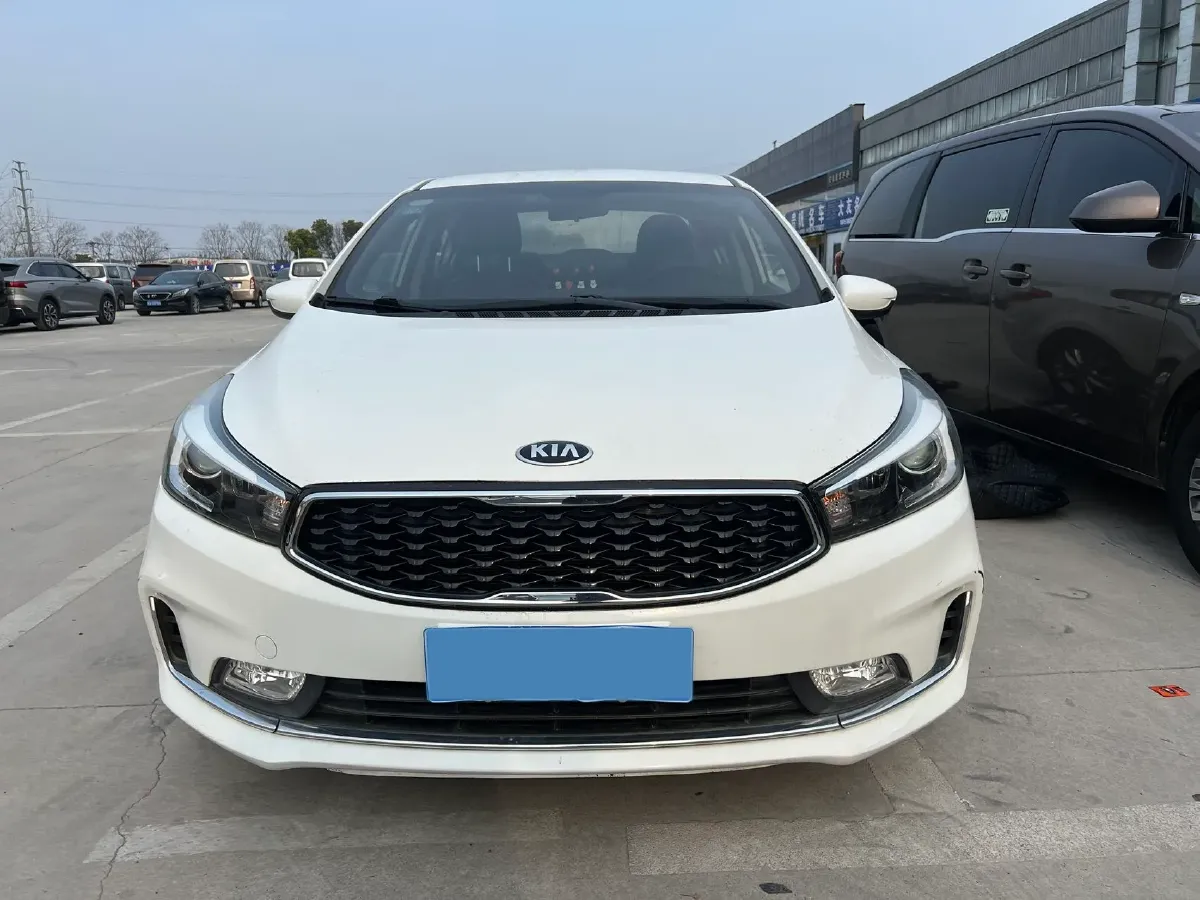 2017 Kia K3 1.6L 128HP L4 6AT,autocango,china used car exporter,china ev exporter,chinese used car exporter,chinese used ev exporter